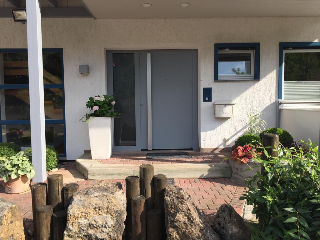 Pension-Ferienwohnung Liesbachtal Direkt Am Waldrand Bayerische Rhoen Schönau an der Brend Buitenkant foto